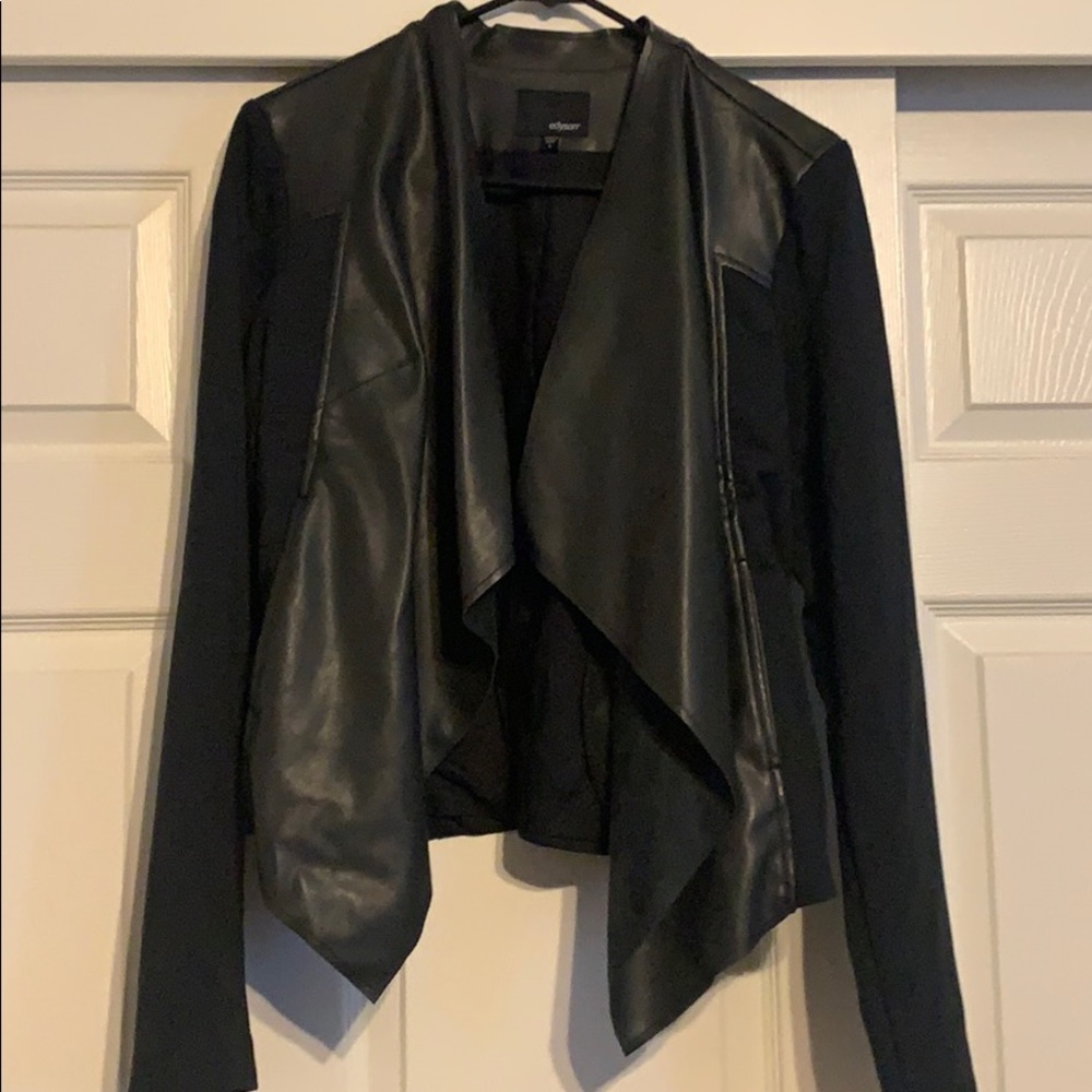 Faux leather and suede blazer, new. Sz L